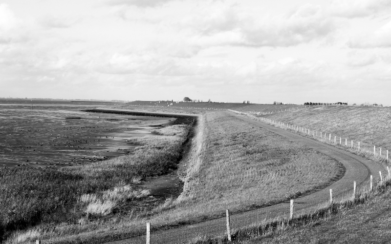 patatkraam huren Zeeland en dan patatjes eten op het strand